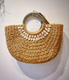 Seagrass beach bag with shells