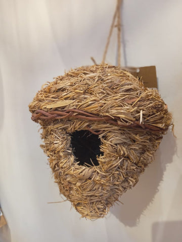 Straw Birdhouse