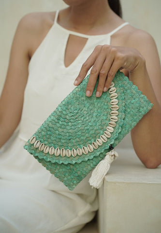 Jannat PALM CLUTCH